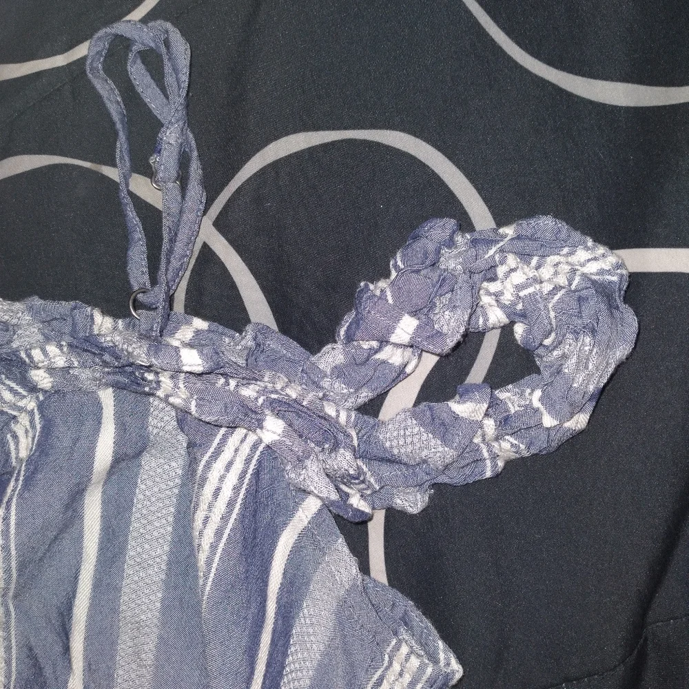 Hollister striped chambray spaghetti strap top, size L - Picture 3 of 5
